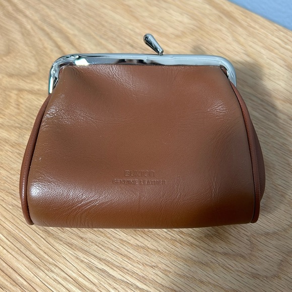 Ladies Buxton Double Pocket Genuine Leather Coin Purse, Tan- gently used - Picture 3 of 11